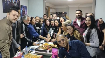 فريق مسلسل السرايا الصفرا يحتفل ببداية البروفات بشكل مميز